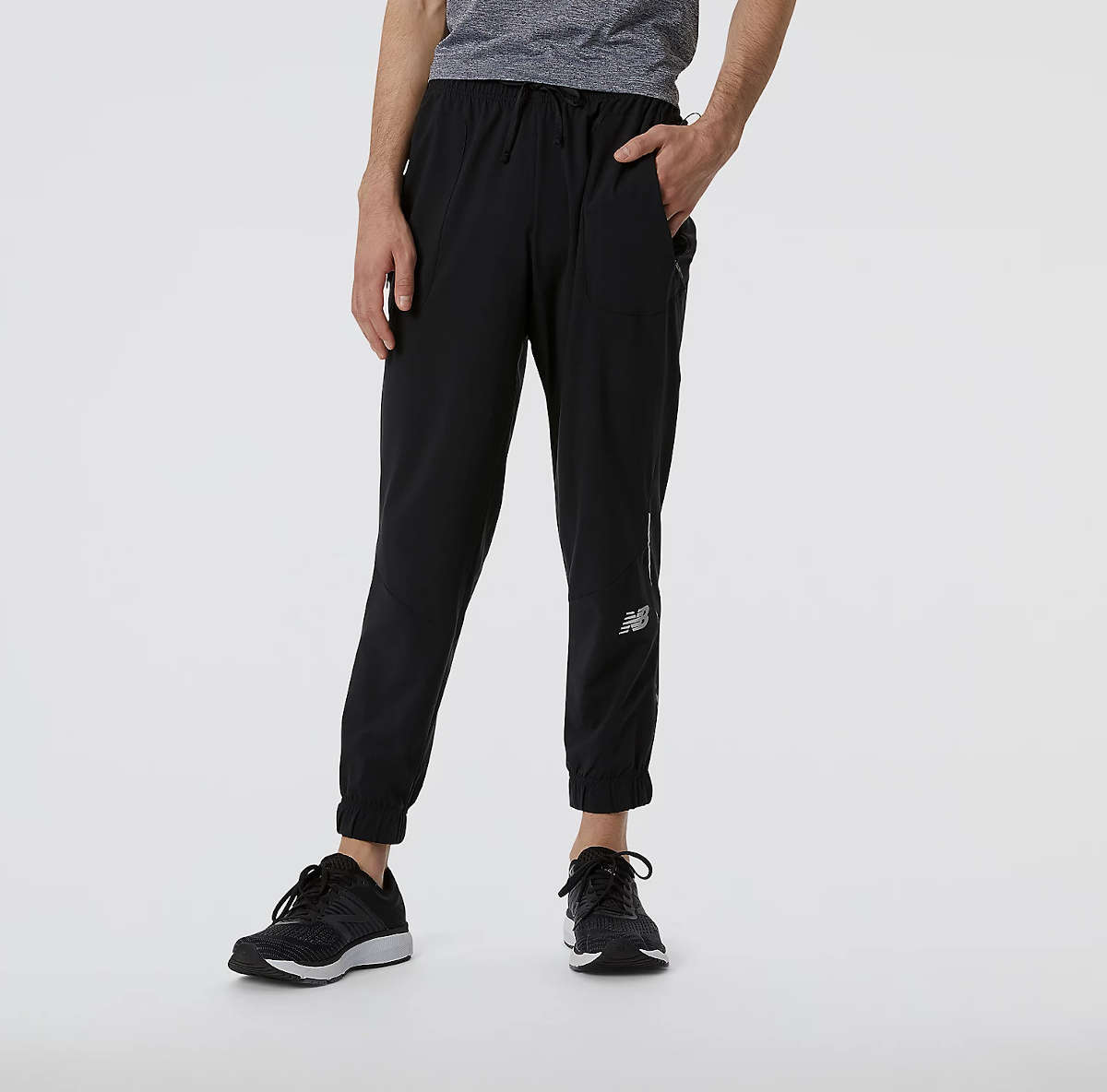 Joggers new balance hotsell